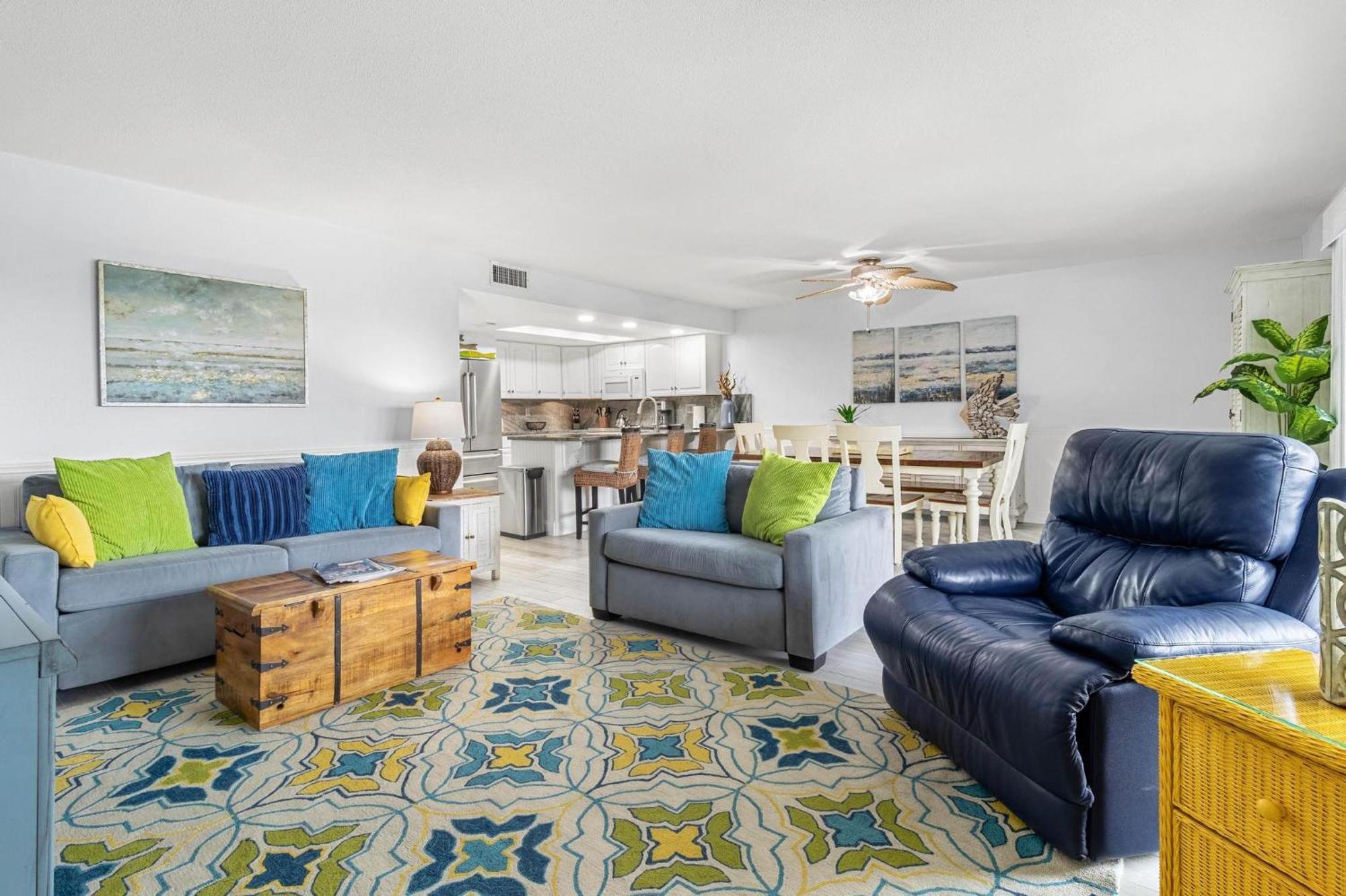 Beach Oasis - No Storm Damage & Guest Ready! Come Enjoy The Heated Pool & Relax At The Beach! Clearwater Beach Exterior foto
